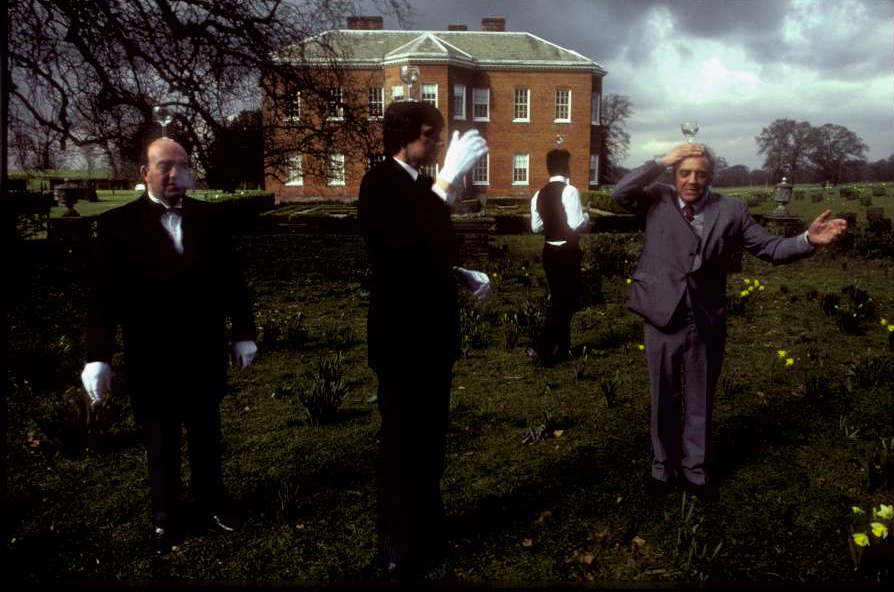 1982 : London. Ivor Spencer's British Butler School. 1982 : London. Ivor Spencer's British Butler School.